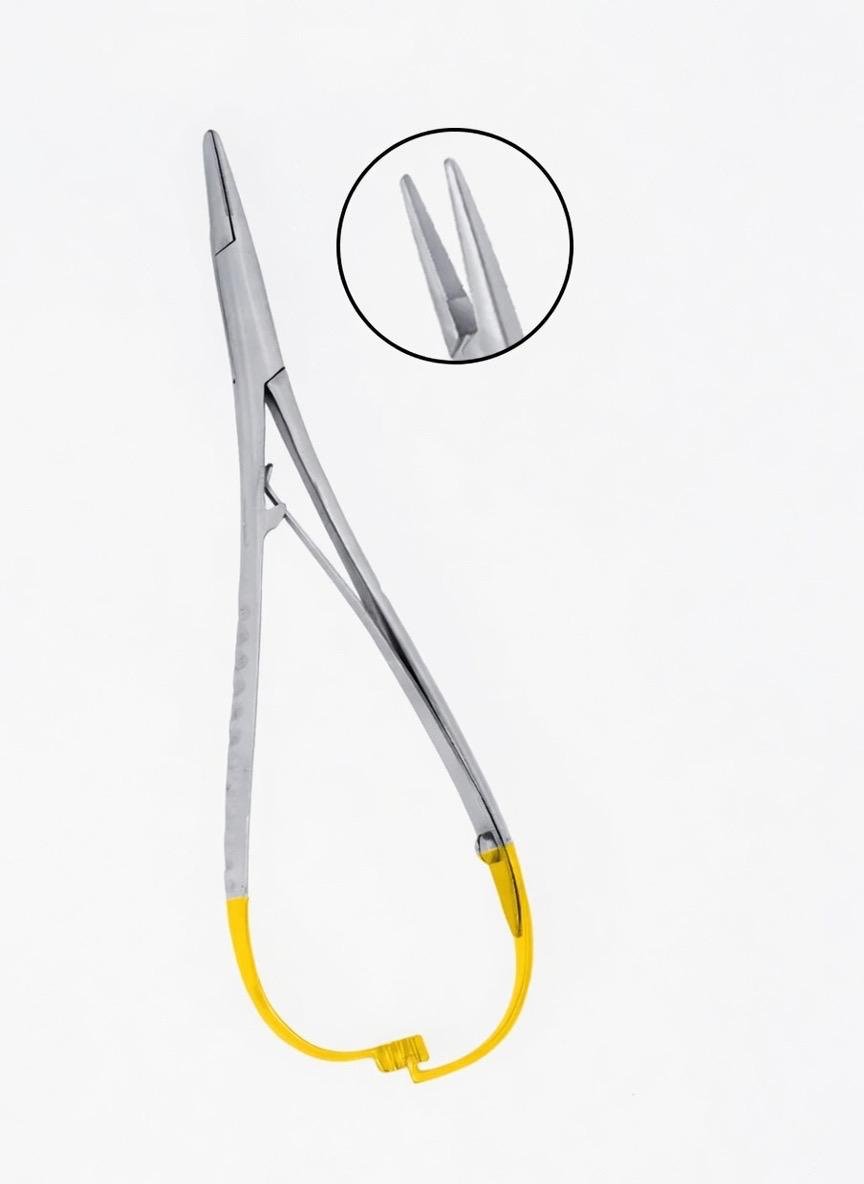 Mathieu N/H 14cm. Extra Fine Beak. T/C